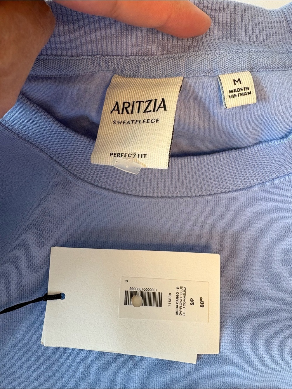 New aritzia Dayflower blue set - Picture 2 of 2